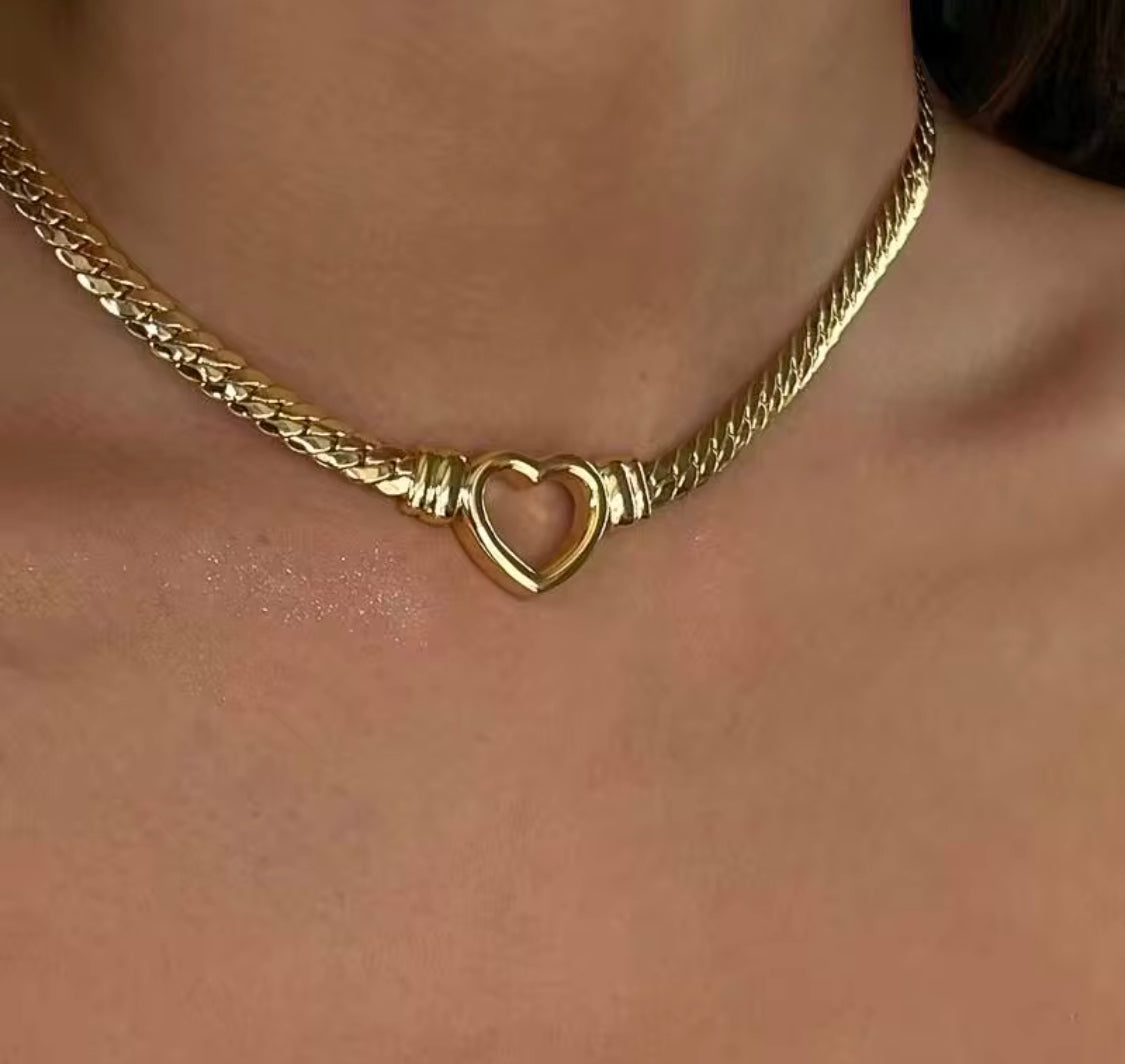 Sultry Love Chain