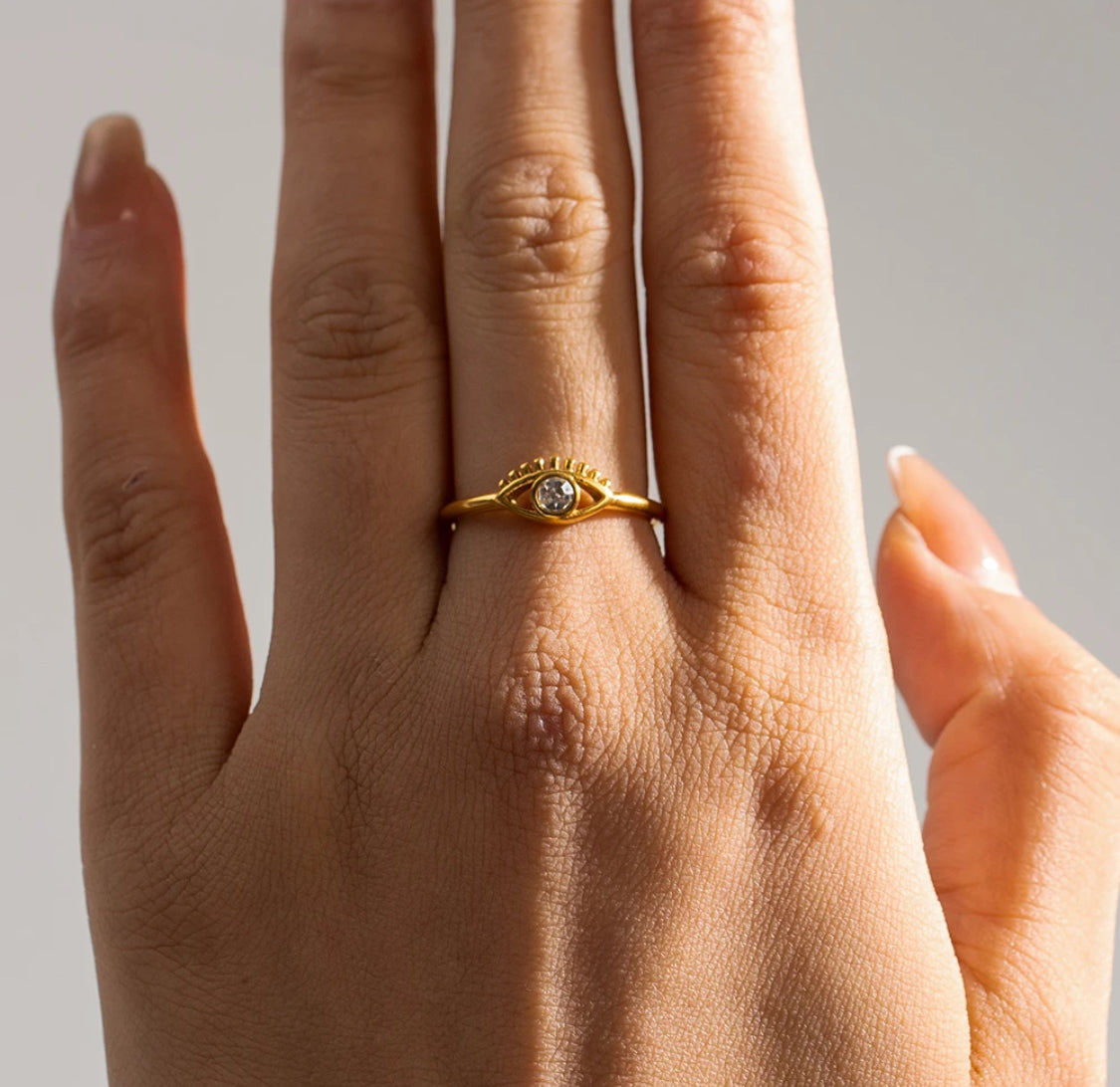Dainty Eye Gold Ring