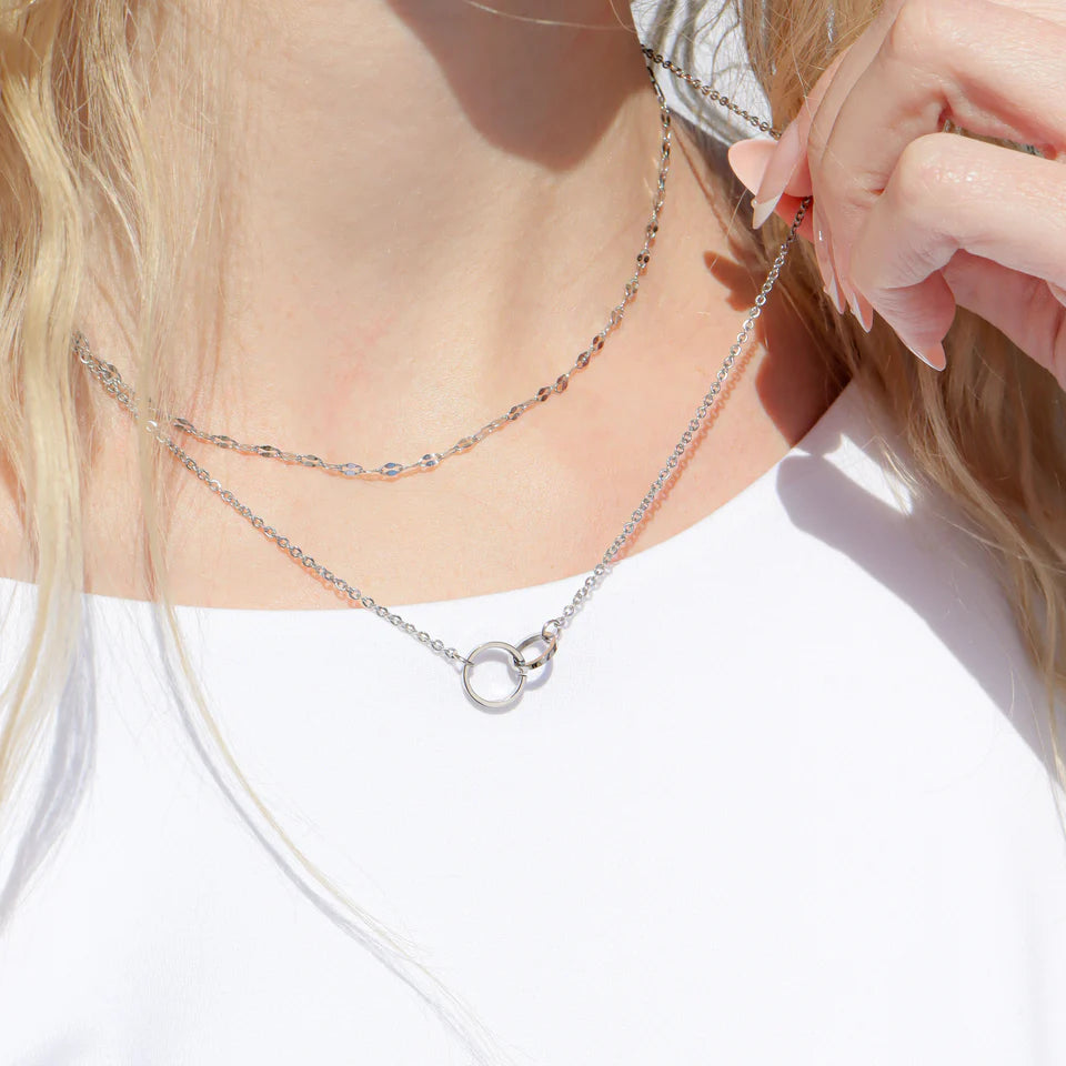 Silver Tone Connected Circle Pendant
