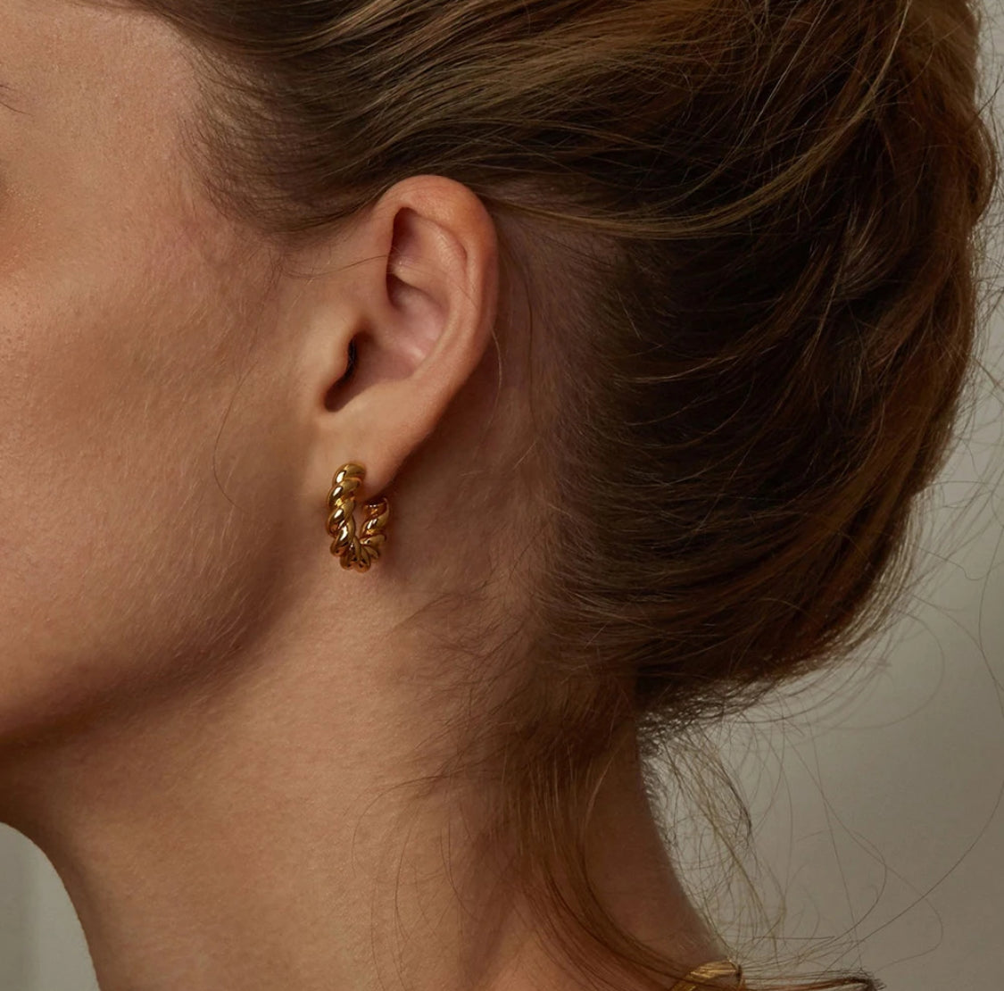Gold Twist Rope Hoops