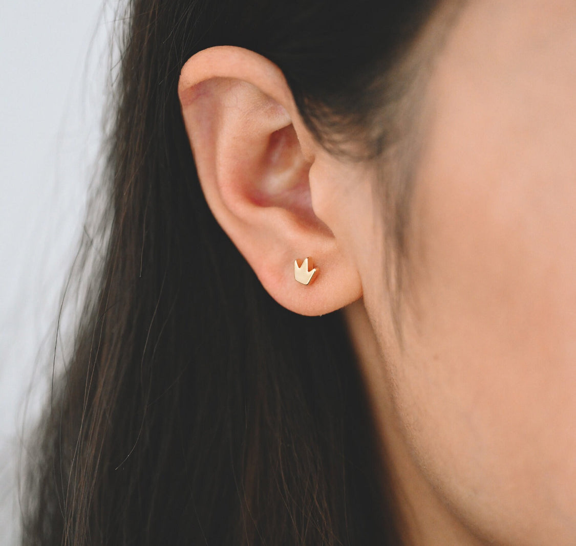 Crown Studs