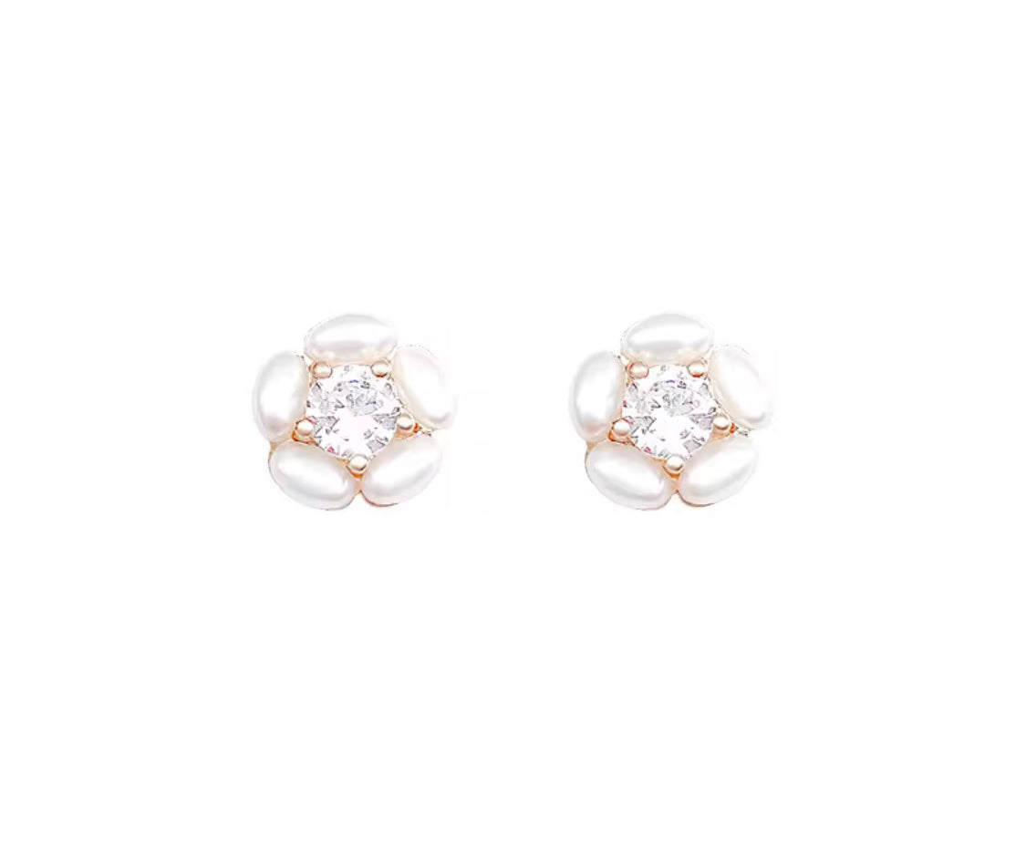 White Flower Pearl Studs