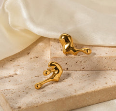 Lava Studs