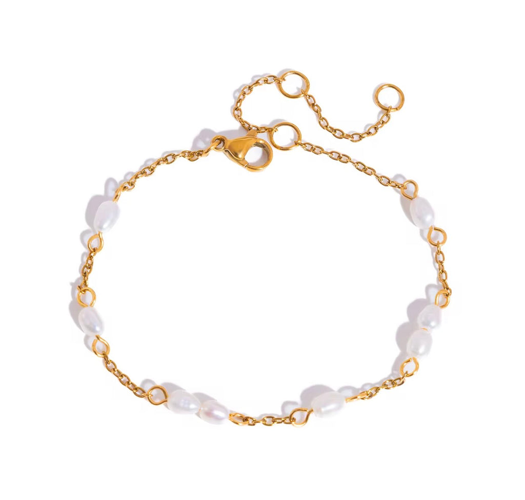 Pearl Gold Link Bracelet