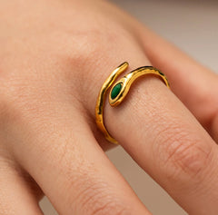 Serpentii Ring