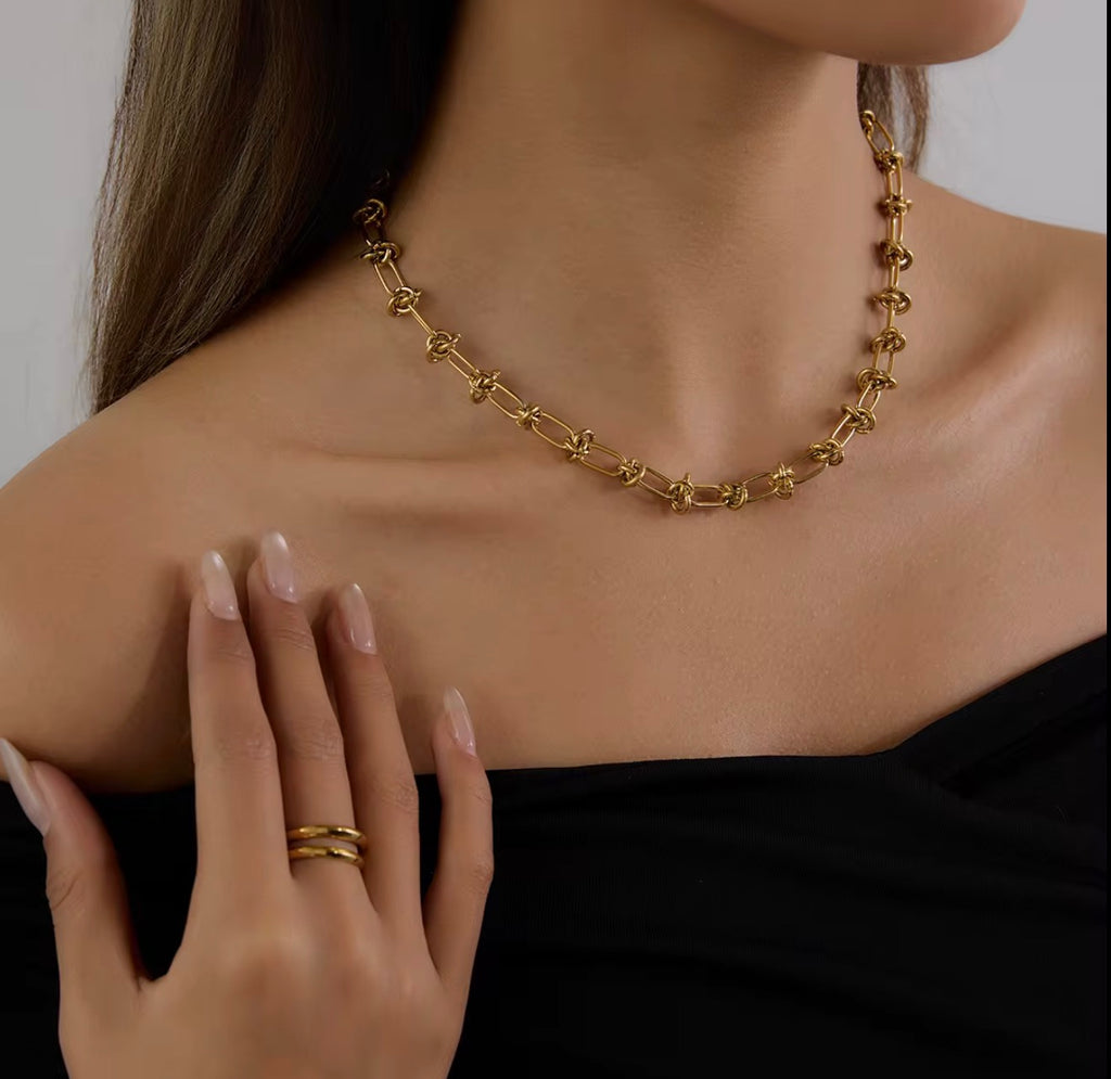 Gold Barbwire Chain