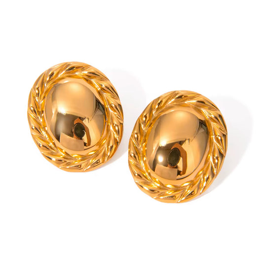 Rope Trimmed Shield Studs