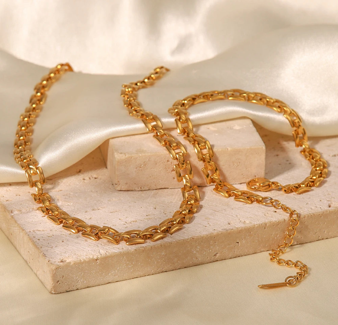 Square Link Gold Chain