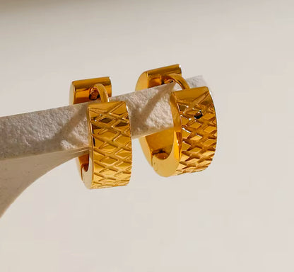 Aztec Huggies
