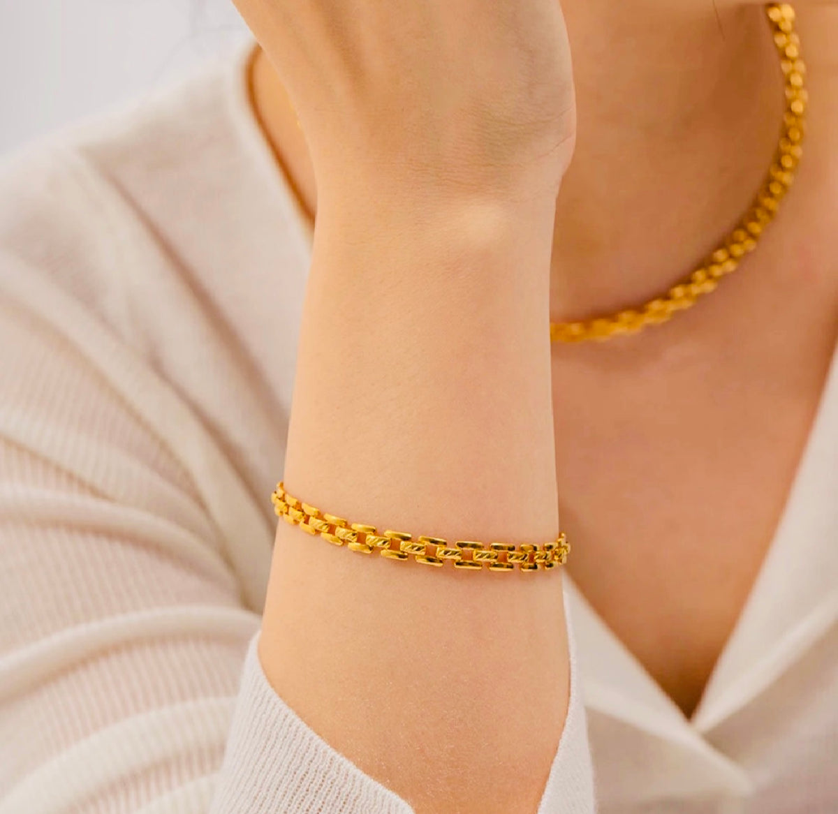 Square Link Gold Bracelet