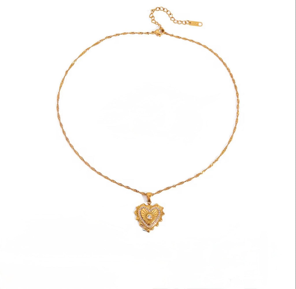 Baroque Style Heart Pendant
