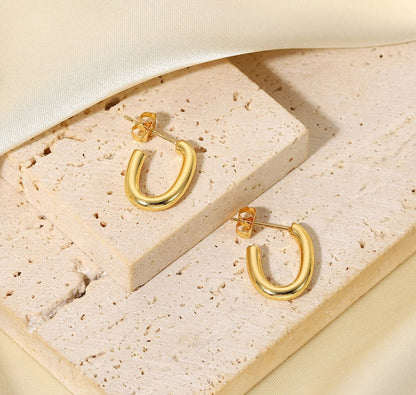 Organic J Gold Hoops