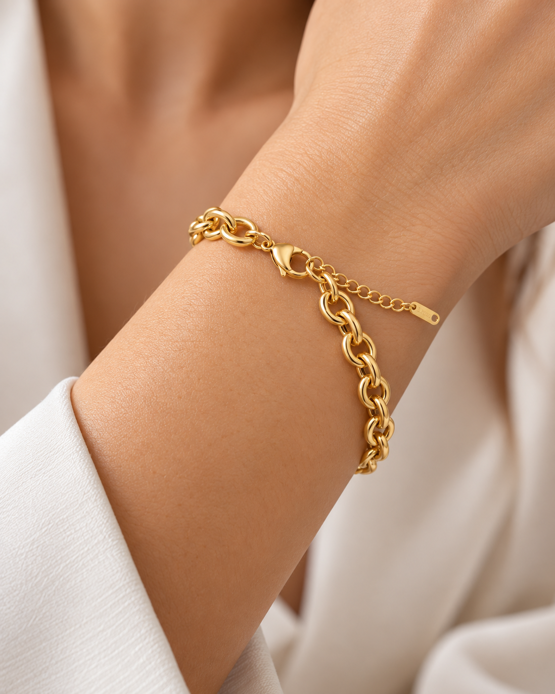 Chunky Round Gold Bracelet